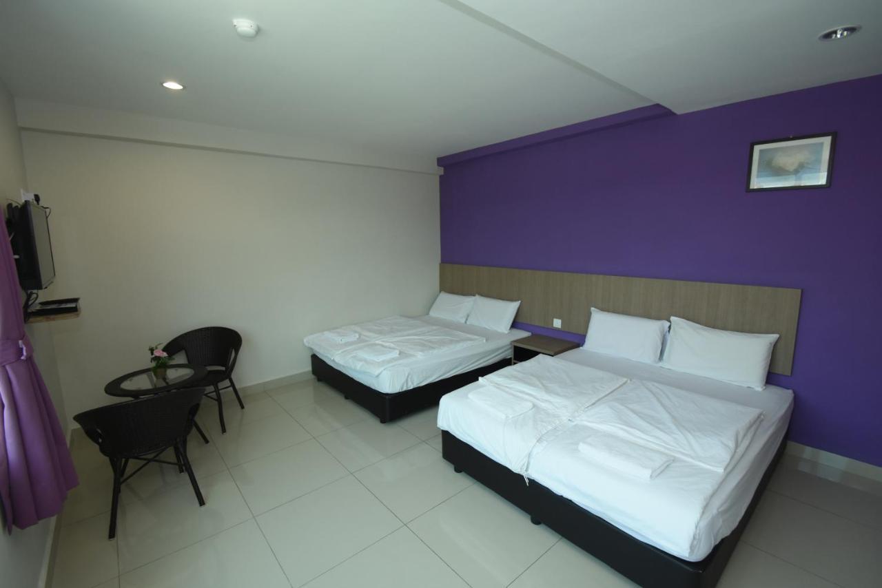56 Hotel Mentekab Exterior photo